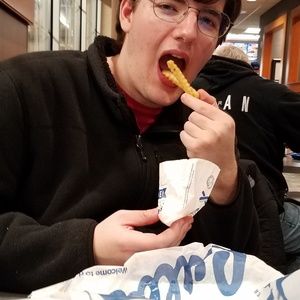 Meet your Posher, Austin